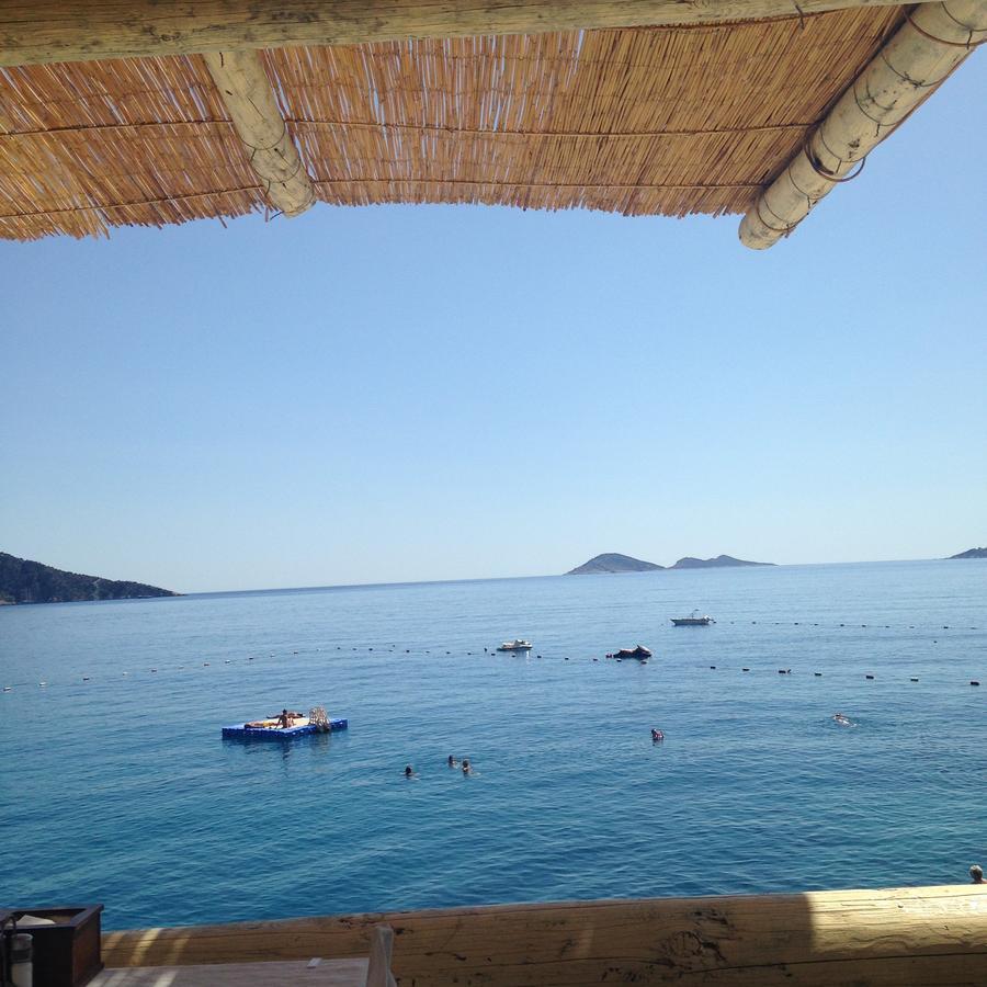 The White House Kalkan Buitenkant foto